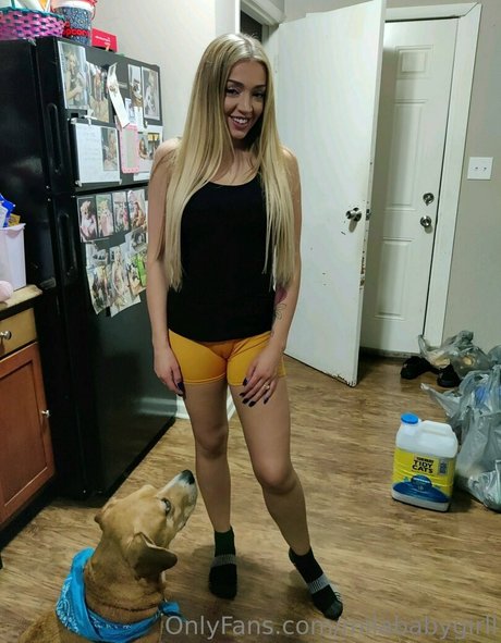 アジアの無料オンリーファンズ ポルノグラフィック 写真