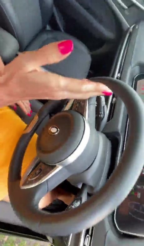 ティーンウェブカメラオンリーファンズ ホット裸 ギャラリー