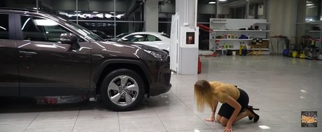 レズビアン誘惑オンリーファンズ えろた ギャラリー