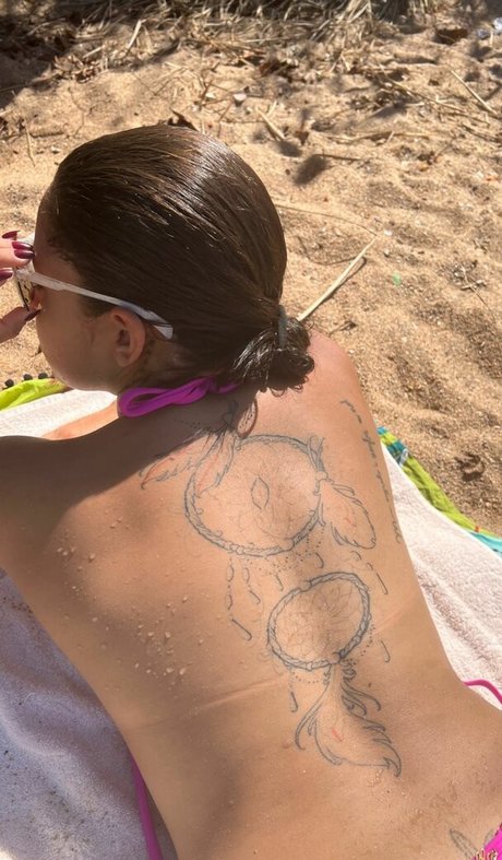 クソ野郎オンリーファンズ ヌード 画像