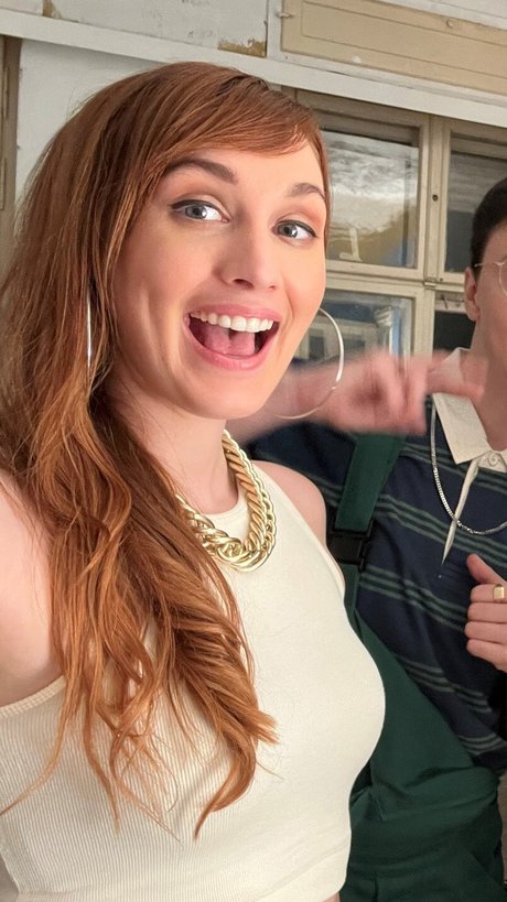 黒髪の熟女オンリーファンズ セクシーヌード 画像