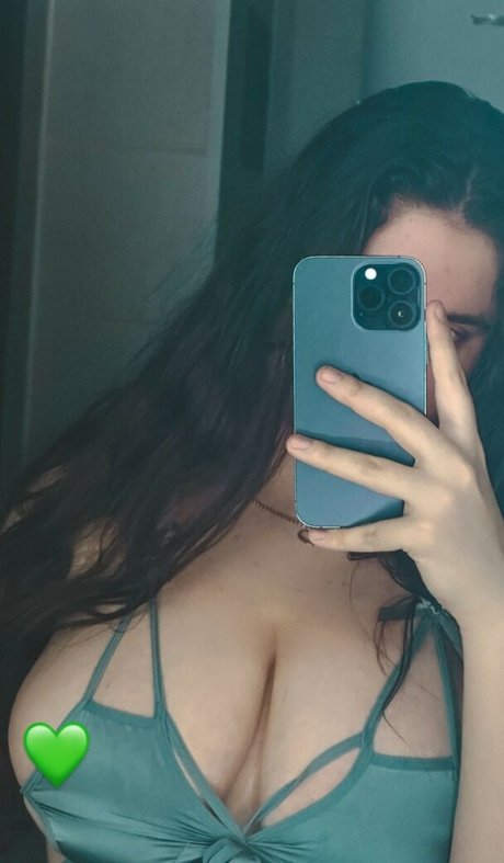 濃厚なヌードオンリーファンズ エロ 写真