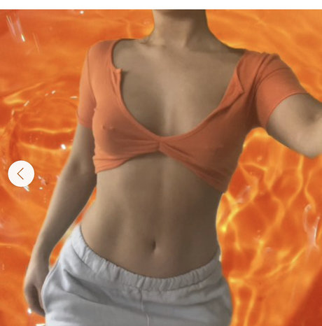 Maisie Smith アートモデル 画像