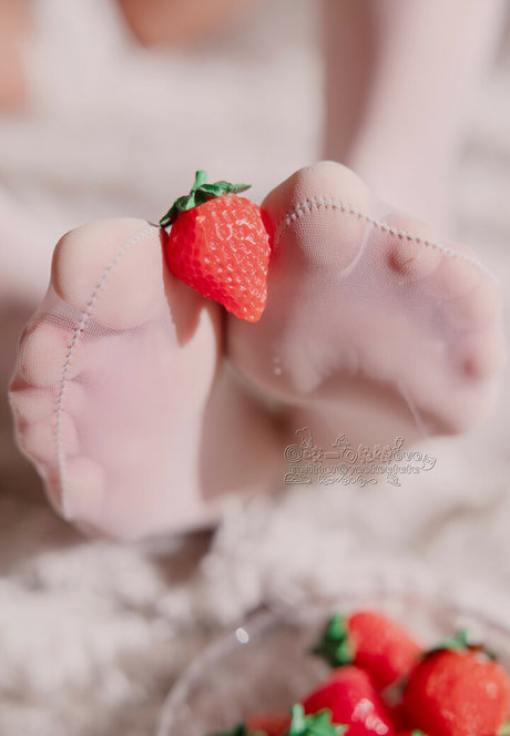 Niantutu アダルトモデル 写真