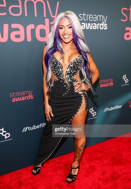 Zelina Vega かわいいモデル アーカイブ