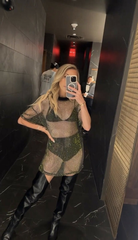 Brittany Lynne ヌードスター アーカイブ