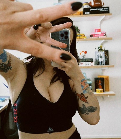 Pathy Dos Reis アートモデル ギャラリー