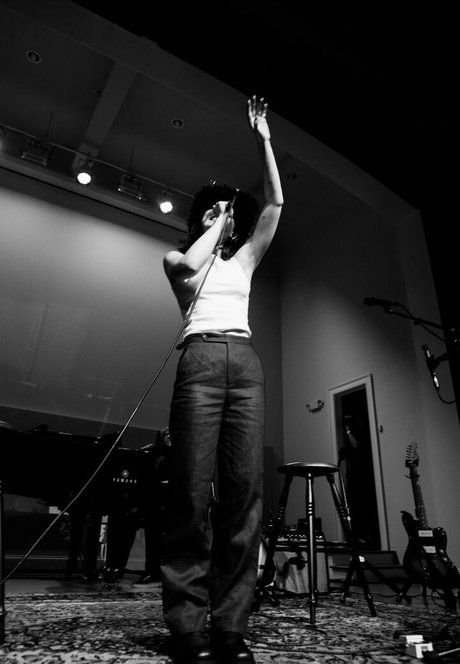 ぽっちゃりティーンオンリーファンズ ホットヌード 画像