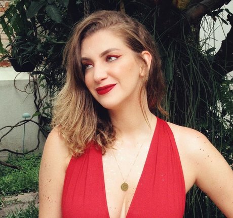 Carol Moreira ポルノスター トップ 写真