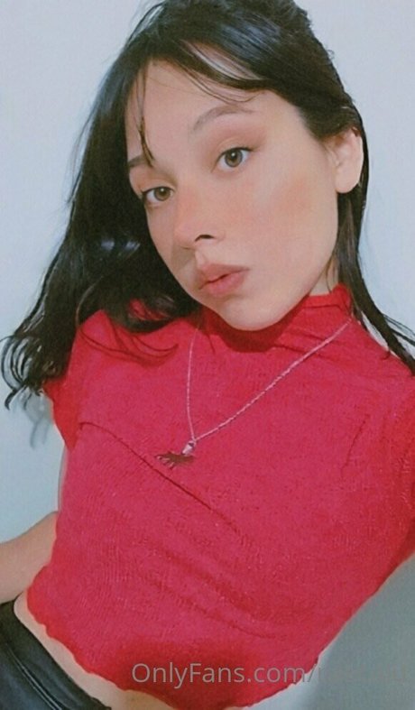 raecalu ヌードモデル 画像