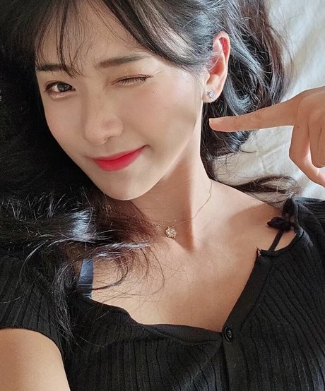 jinnytty ホット女優 画像