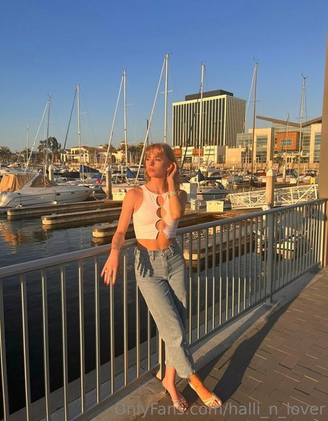 halli n lover ヌード女優 写真