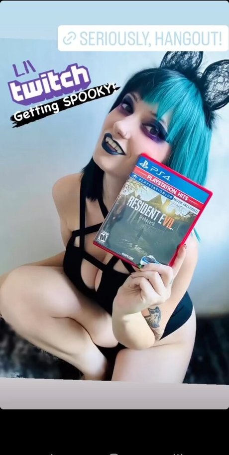 セクシーなブルネットのオンリーファンズ ポルノ 写真