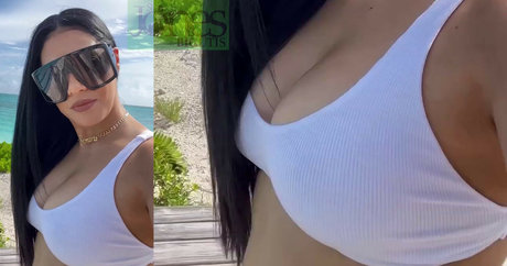 Simaria エロティックモデル 写真