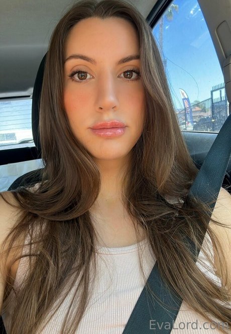 evalord ポルノスター 高品質 写真