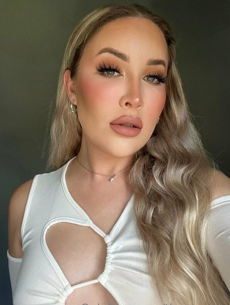 成熟したラテン系オンリーファンズ ポルノ ギャラリー