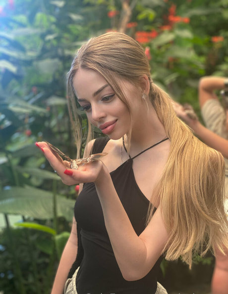 トランスエボニーオンリーファンズ セクシーxxx 写真