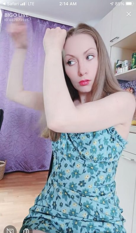 Bigo Live ポルノスター 無料 画像