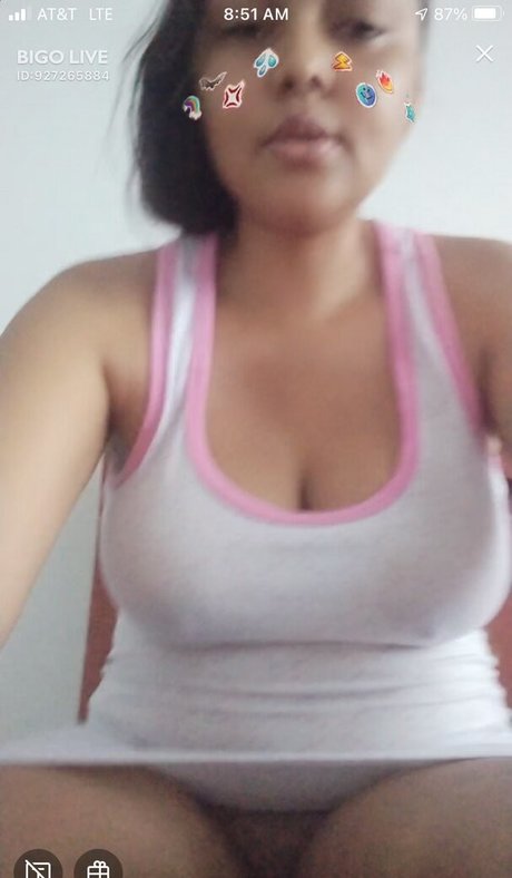 アマチュアブロンドオンリーファンズ 裸 写真