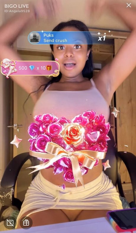 レズビアン誘惑オンリーファンズ 美しいヌード 写真