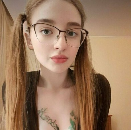 luxury lady ポルノスター HD 写真