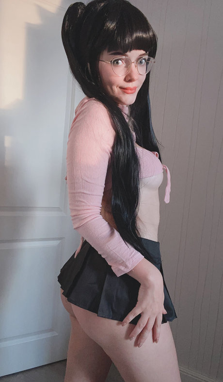 パンツを食い込ませるオンリーファンズ ポルノ 画像