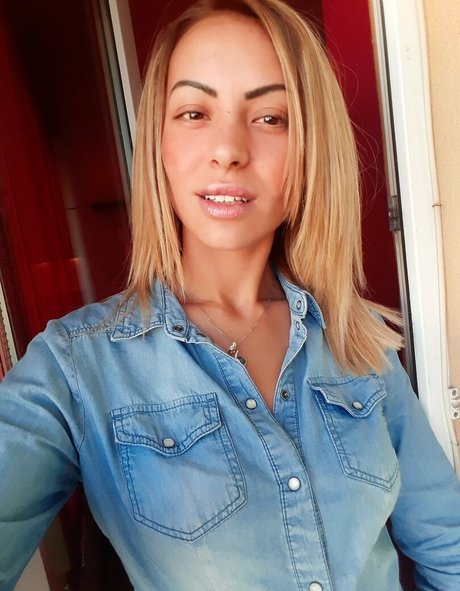 Marinela Adalbertova xxxモデル アーカイブ