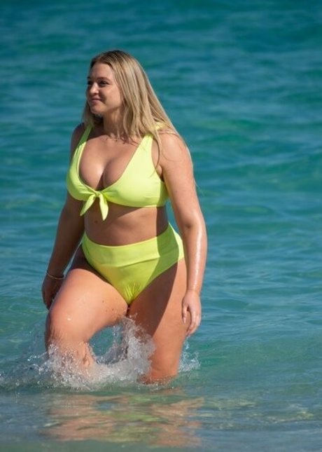 iskra ヌードモデル 画像