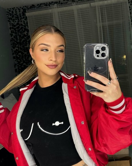 黒人女性のオンリーファンズ ホット 写真