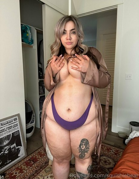 バニープリンセスオンリーファンズ HD 写真