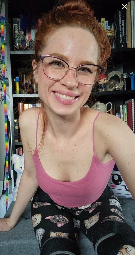 claracosmiafree ヌード女優 アーカイブ