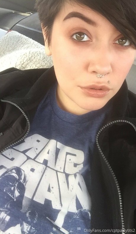 cptpartytits ポルノスター ギャラリー