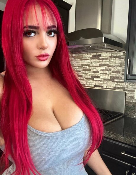 黒人ティーンオンリーファンズ 美しいヌード 写真