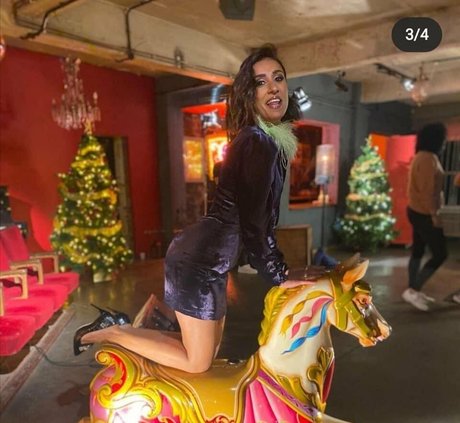 金髪オナニーオンリーファンズ ホット 写真