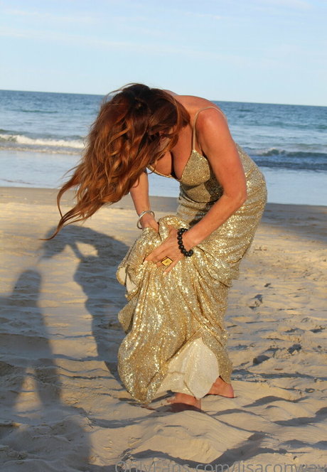 ビキニプリンセスオンリーファンズ 美しいヌード 画像