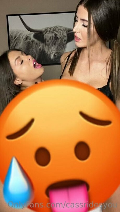 cassridesyou ヌードモデル アーカイブ