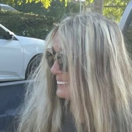 Mamie Van Doren アートモデル ギャラリー