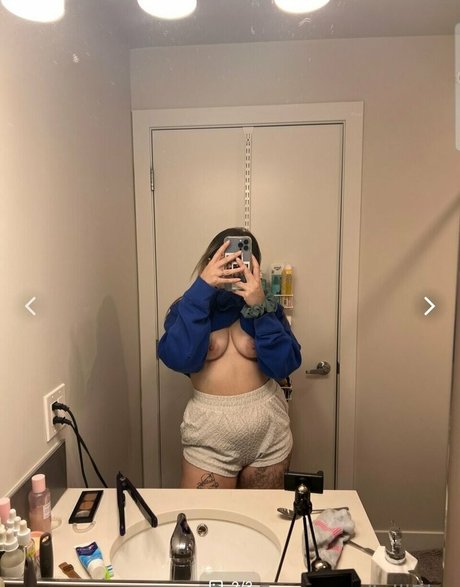 Jellibby ポルノスター 写真