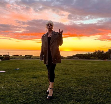 Lady Gaga ポルノモデル 写真