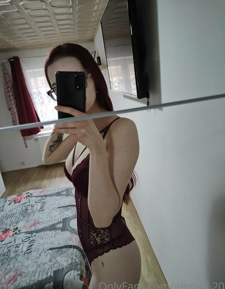 ginnas 20 ポルノスター ヌード 写真