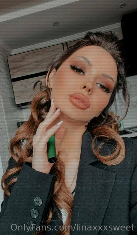 linaxxxsweet ポルノスター エロティック 写真