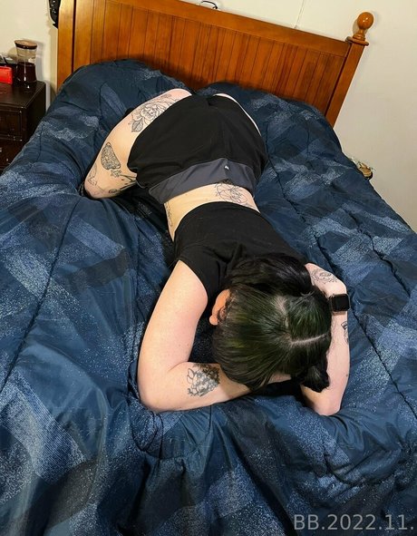 yourhotm f アート女優 写真