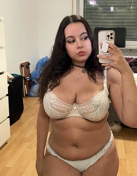 Kittycatpeach アートスター 写真