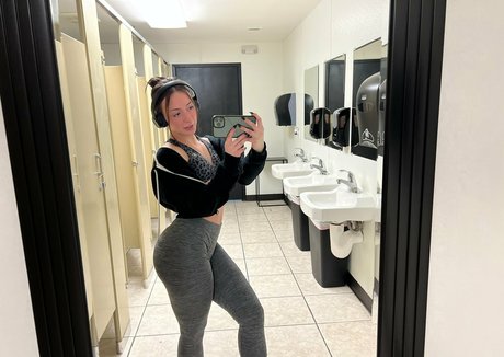 delaneyshort HDスター 画像