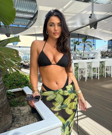 ブルネットのPOV オンリーファンズ 無料ポルノ 写真