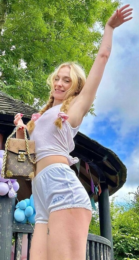 メコスジのオンリーファンズ 無料xxx ギャラリー