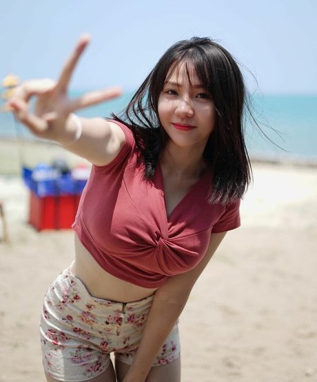 アマチュア寝取られオンリーファンズ アートヌード 写真