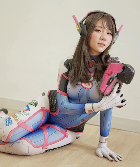 ダウンオンリーファン セックス 写真