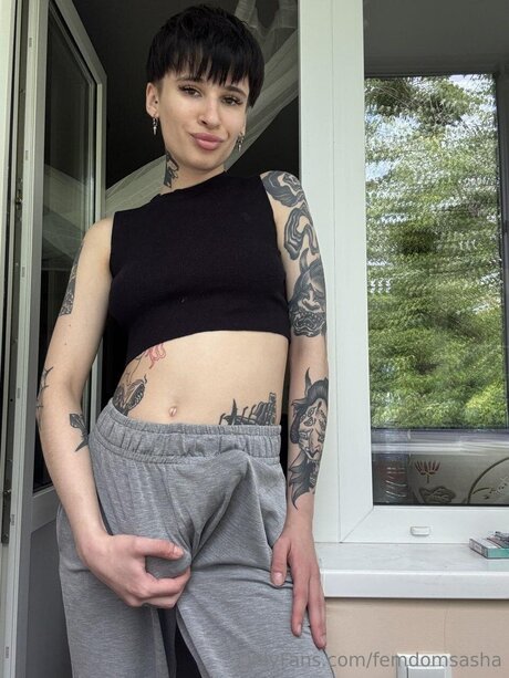 足 熟女 オンリーファンズ 美しいヌード ギャラリー