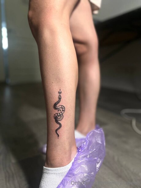 Emily Sweet HDモデル ギャラリー